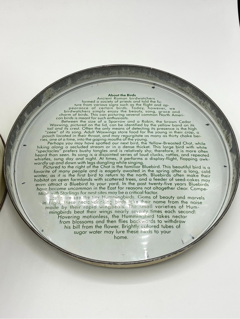 Vintage Tom Sturgis Bird Tin Round Metal Storage Box Cottagecore - Picture 15 of 16